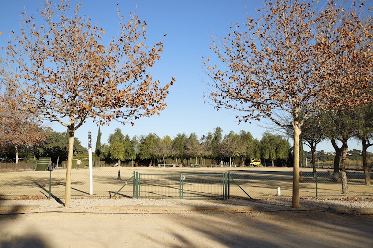 Negocio La Pradera Residencia Canina En Valencia