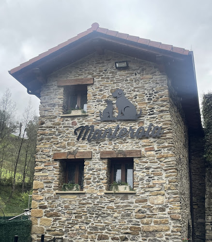 Manterola Residencia Canina